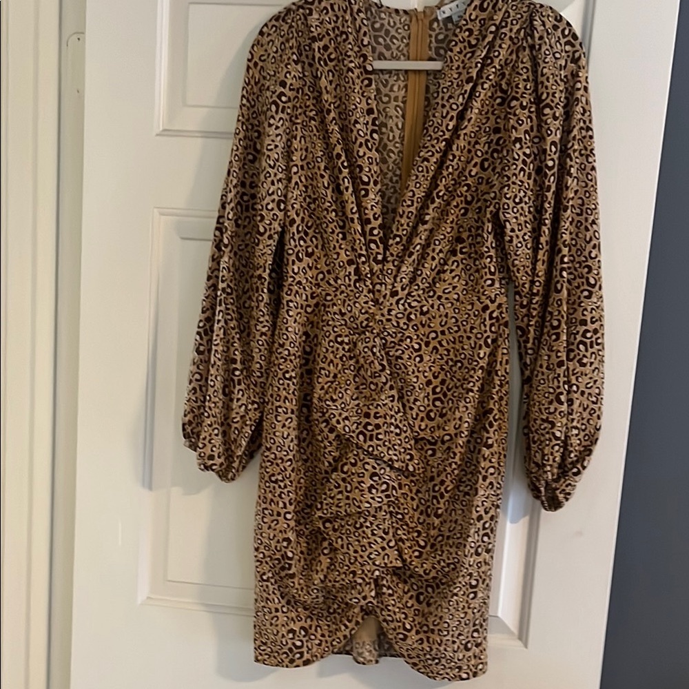 Leopard Print Women's Dress from Boot Barn! new never worn perfect for the Rodeo